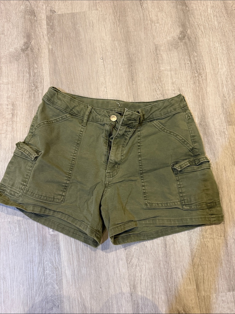 art class Olive Green Cargo Pocket Shorts